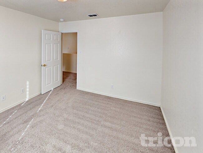 Building Photo - 9939 Amber Breeze