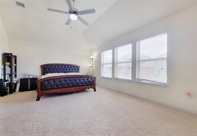 Building Photo - 2948 Consuelo Wy