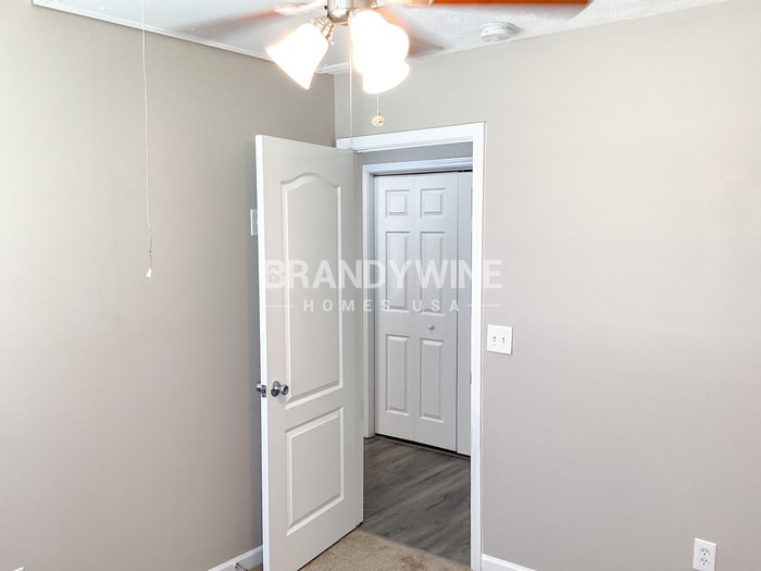 Building Photo - 60 Pine Shadow Cir