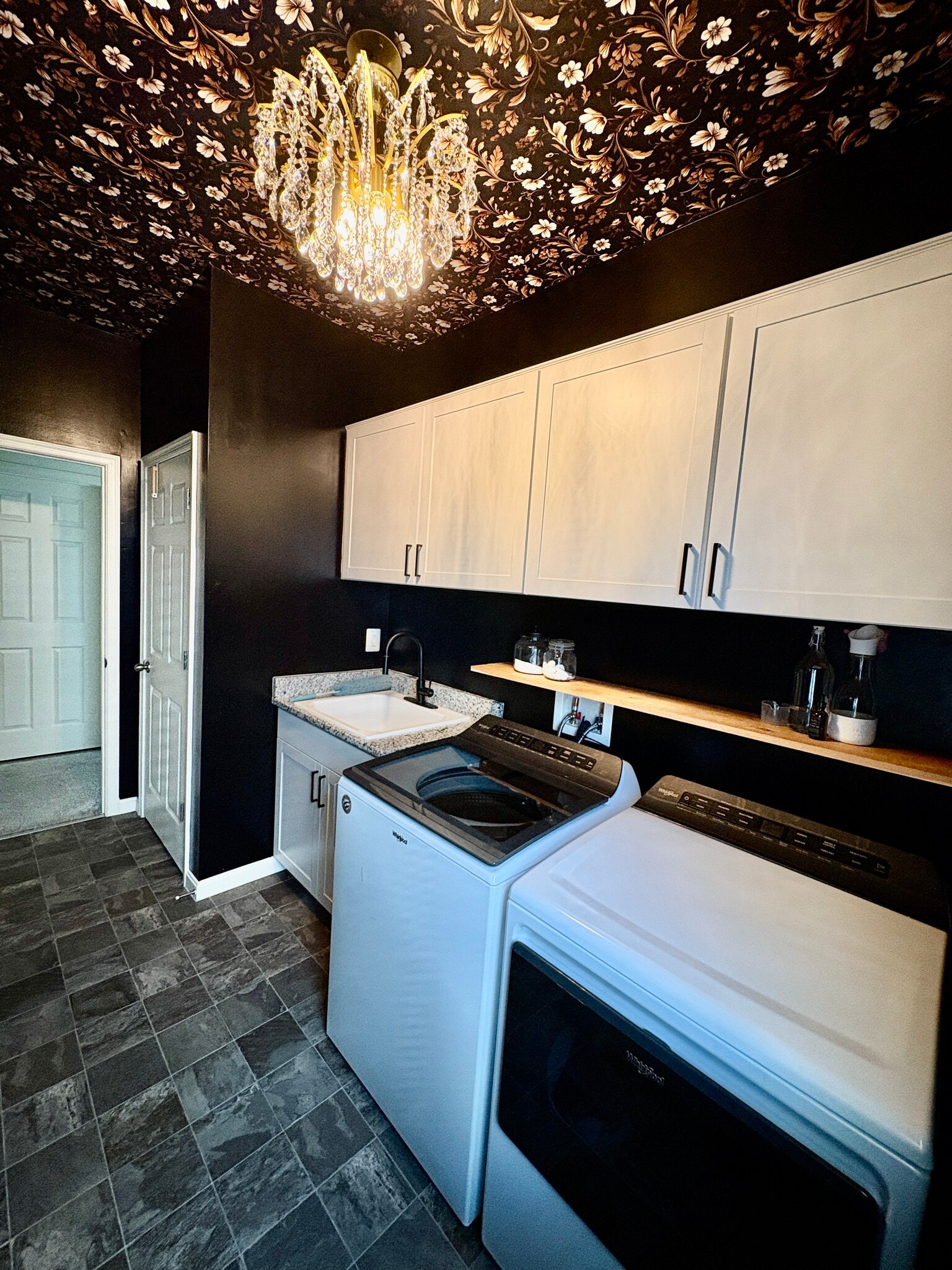 Building Photo - 154 Boxelder Dr