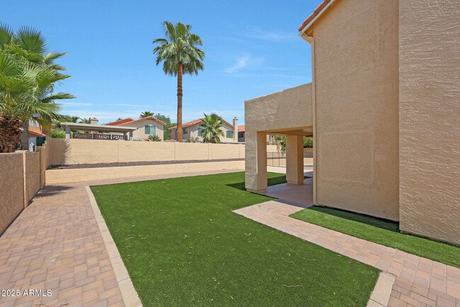 Building Photo - 8830 E Carol Way