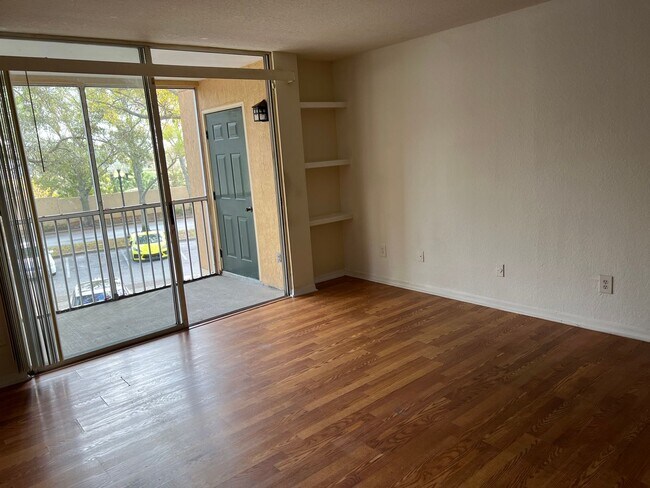 Building Photo - 8939 Latrec Ave