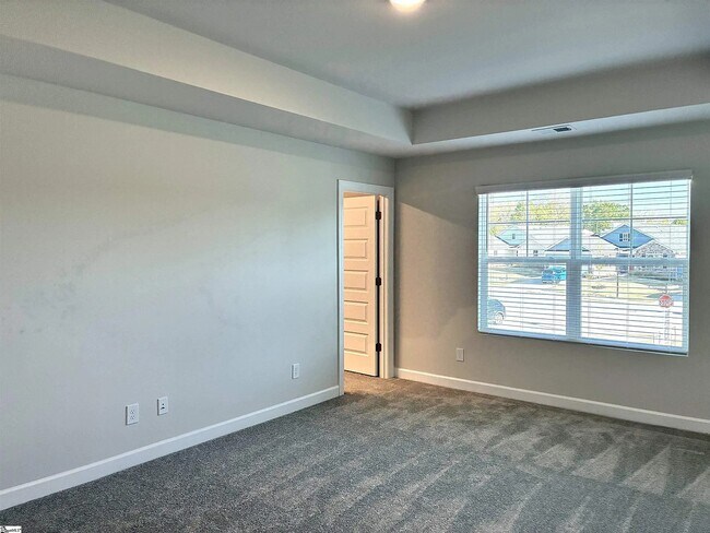 Building Photo - 1503 Yellowwood Ct