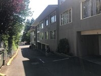 Building Photo - 3 bedroom in Des Moines WA 98168