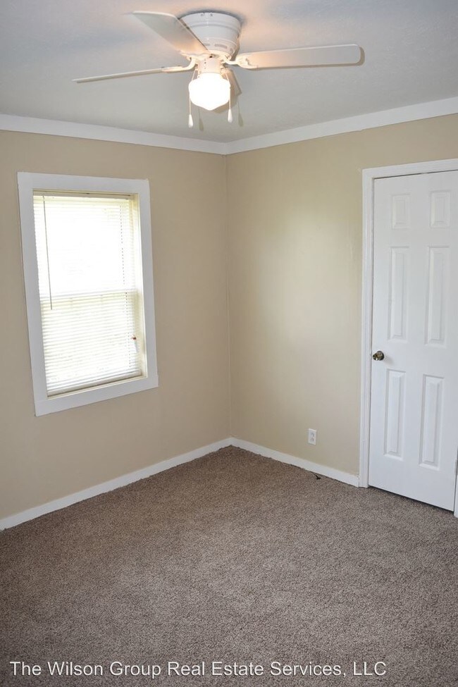 Building Photo - 722 Lena St