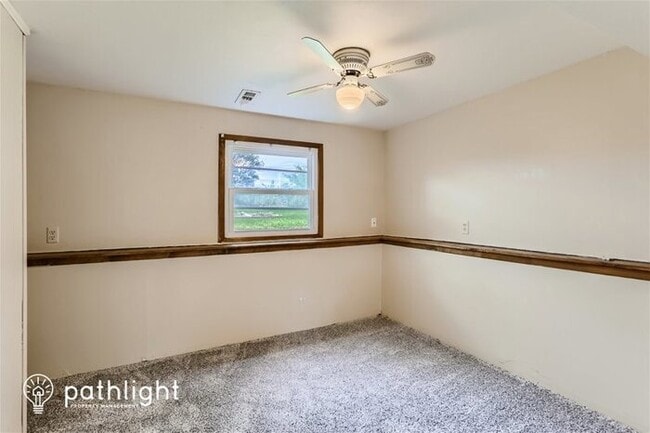 Building Photo - 16 Dolphin Court, Oswego, IL, 60543