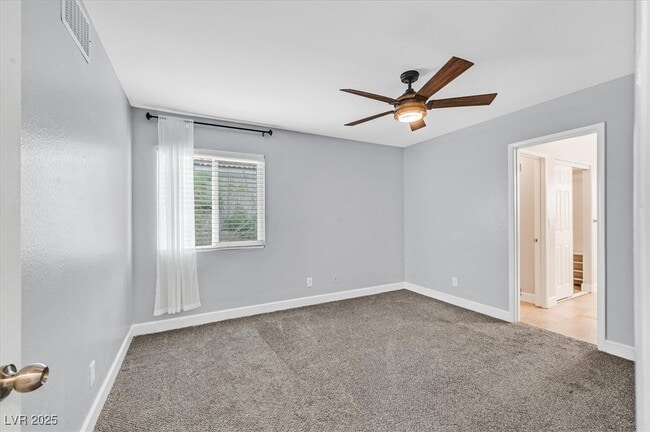 Building Photo - 262 Westwind Rd