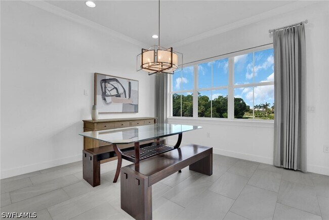 Building Photo - 6585 Dominica Dr
