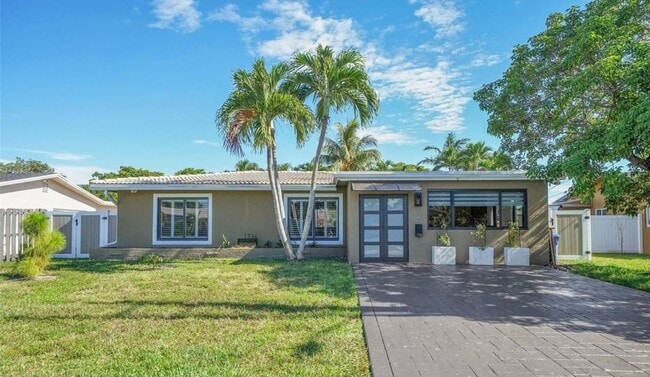 Building Photo - 1736 NW 38th St