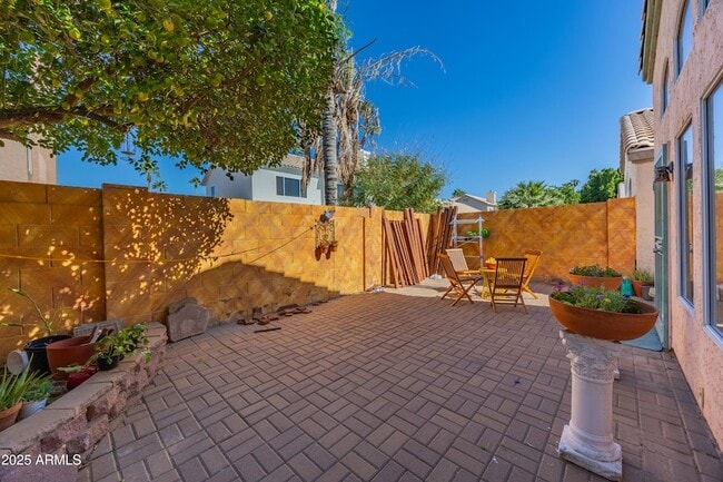 Building Photo - 3408 E Rockwood Dr