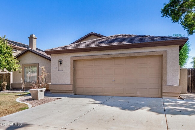 Building Photo - 6769 W Monona Dr