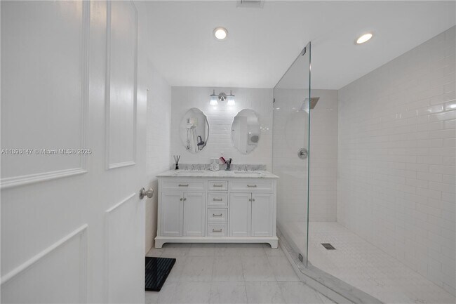 Building Photo - 1881 79th Street Causeway