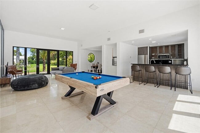 Building Photo - 14401 SW 63rd St