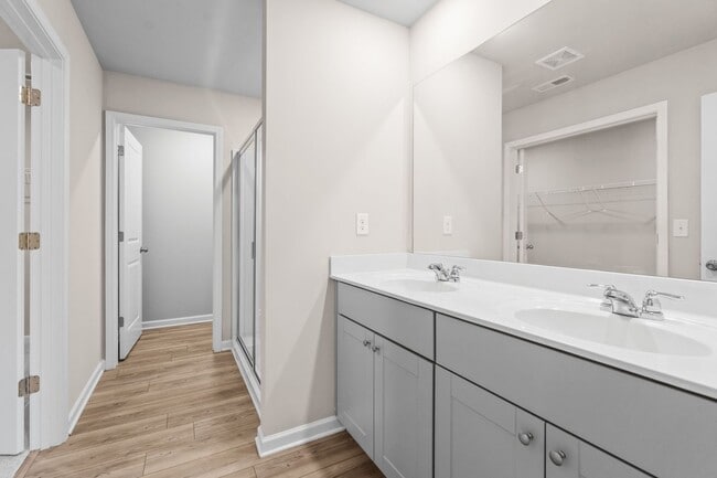 Building Photo - 4 Bedroom Single Family Home In Pendergrass!