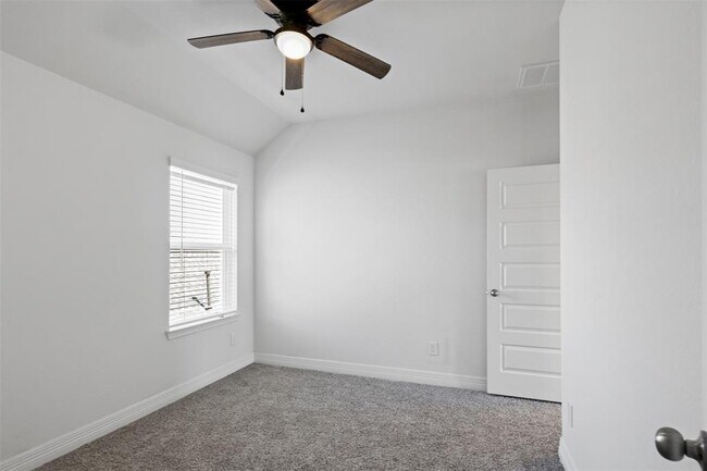 Building Photo - 3307 Avary River Ln