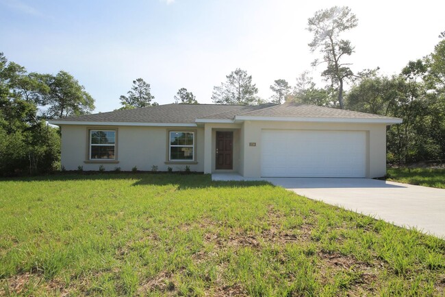 Primary Photo - BEAUTIFUL 3 Bedroom, 2 Bathroom Home in Oc...