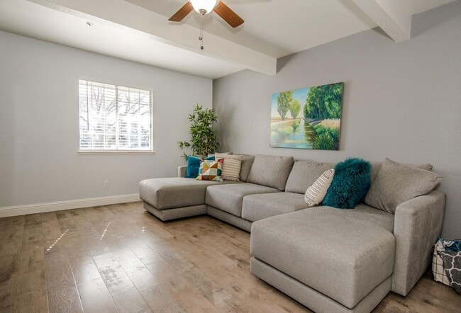Building Photo - Four Bedroom 2 Bath home available for rent