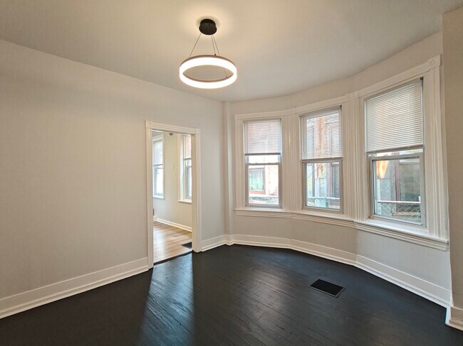 Building Photo - 282 S Ithan St