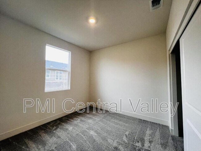 Building Photo - 3275 Hayduke St