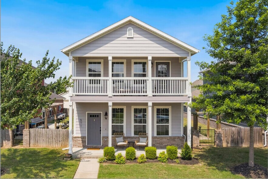 Building Photo - 571 N Keats Dr