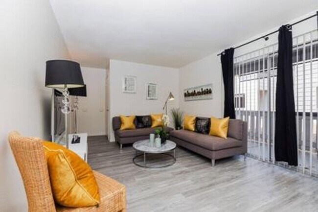 Interior Photo - Napa Place