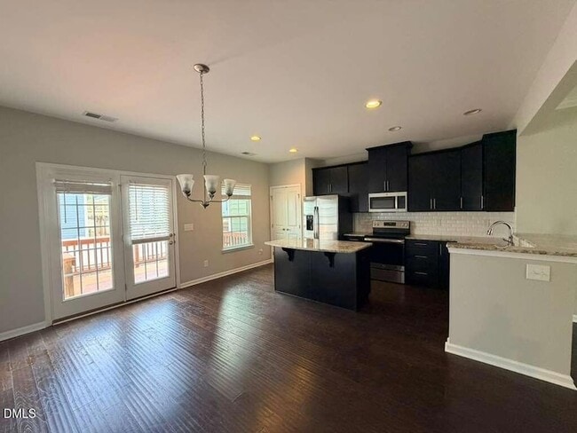 Building Photo - 112 Brier Summit Pl