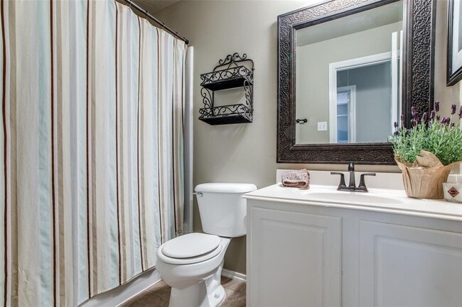 Building Photo - 71 Summerhaze Cir