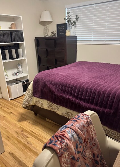 Building Photo - 4524 Balsam Ave