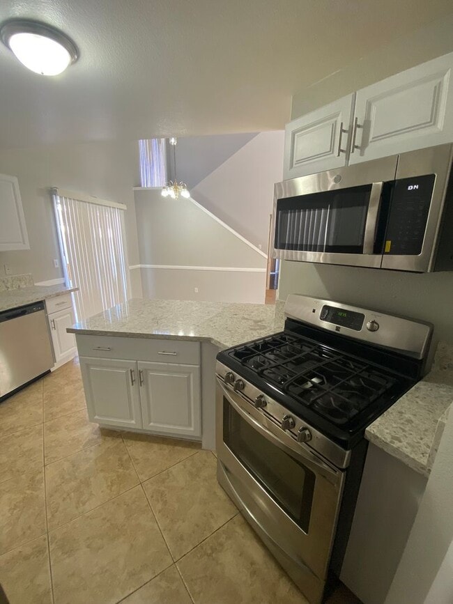 Building Photo - AMERICANA Property Mgmt - Remodeled 2 story 3 beds house in Desert Pines