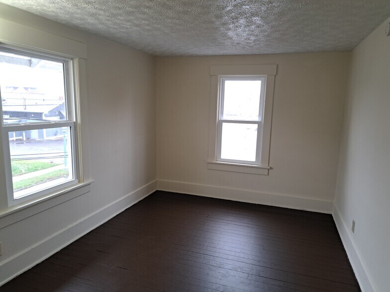 Bedroom - 116 Maryland Ave SW