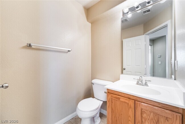 Building Photo - 1160 Blue Magenta Ave