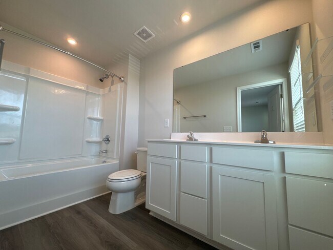 Building Photo - 3009 Sapgate Ln