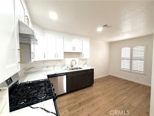 Building Photo - 1187 E 223rd St