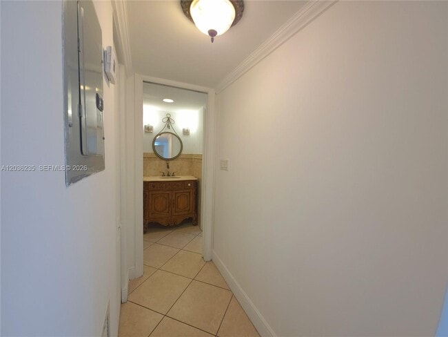 Building Photo - 401 Ocean Dr