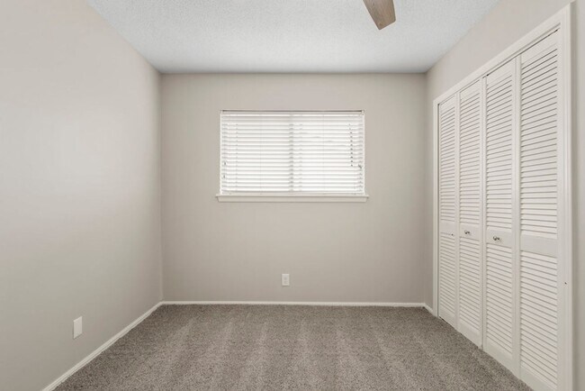 Building Photo - 8340 E 23rd St