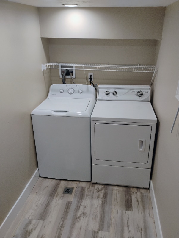 Building Photo - 380 E 100 N