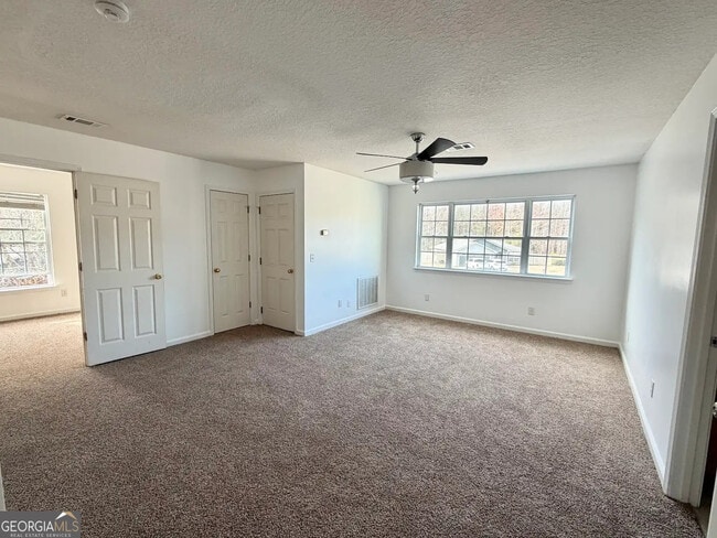 Building Photo - 93 Mollies Ct