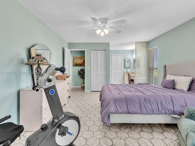 Building Photo - 13785 Flora Pl