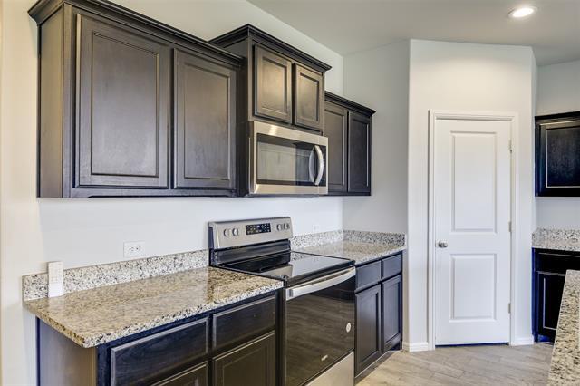 Building Photo - 701 Blacktail Dr