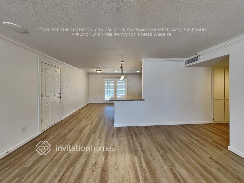 Building Photo - 14256 N 37th Way