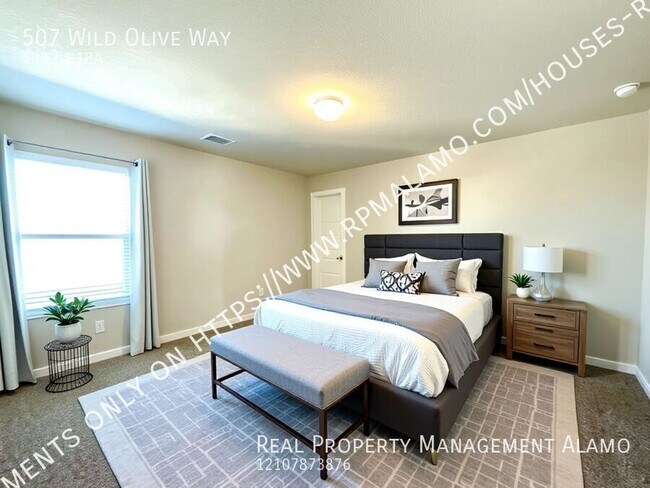 Building Photo - 507 Wild Olive Wy