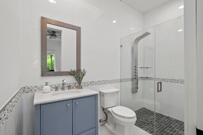 Building Photo - 17371 Bridleway Trail