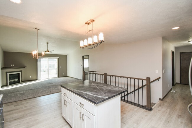 Building Photo - 3704 S Outfield Cir