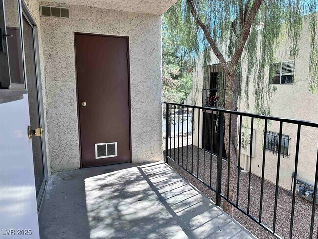 Building Photo - 4520 Sparky Dr