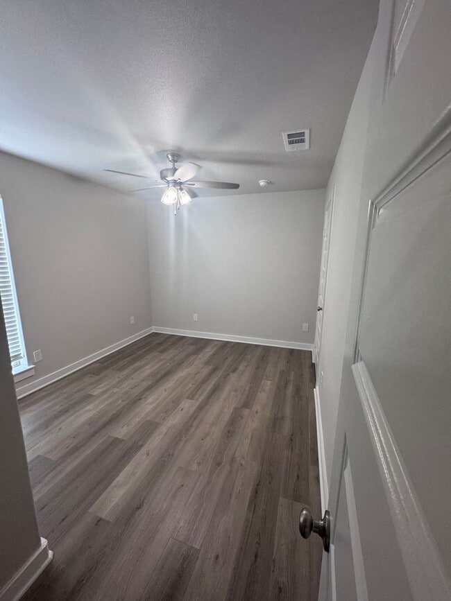 Building Photo - Newer Construction in Wolfforth