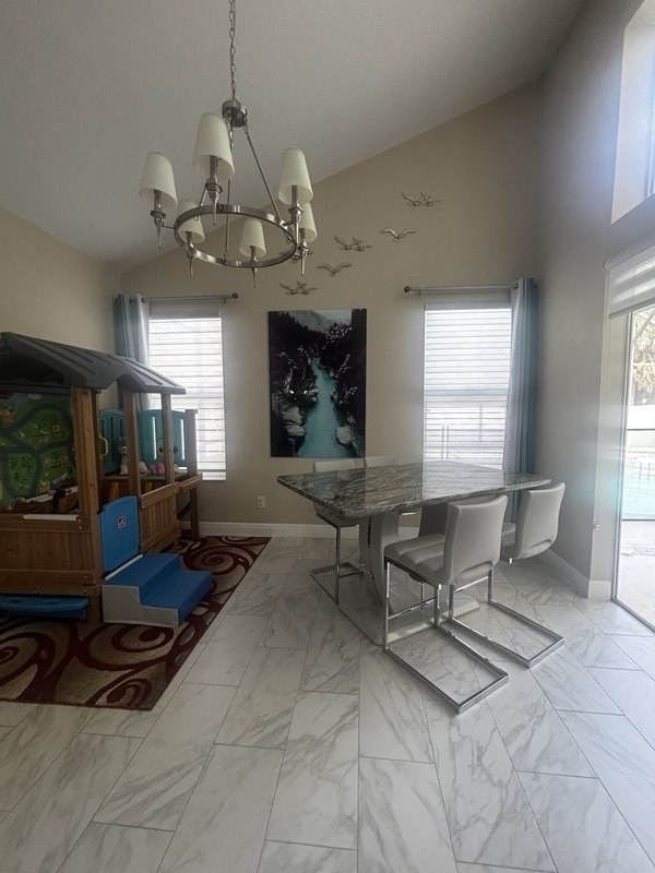 Building Photo - 12672 Lakebrook Dr