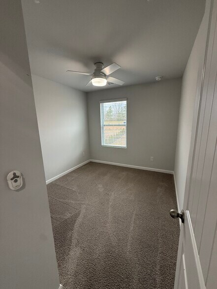 Building Photo - 172 Dale Mires Ln