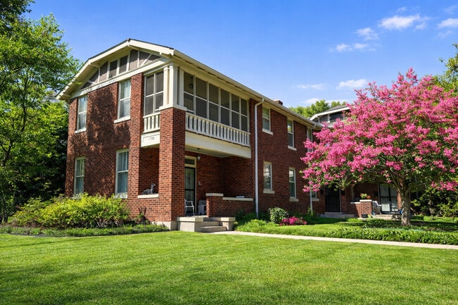 Building Photo - Harbert Court Apartments - Central Gardens