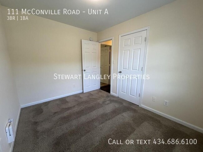 Building Photo - 111 McConville Rd