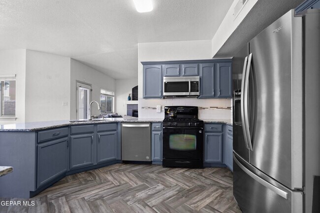 Building Photo - 12800 Tierra Alexis Dr